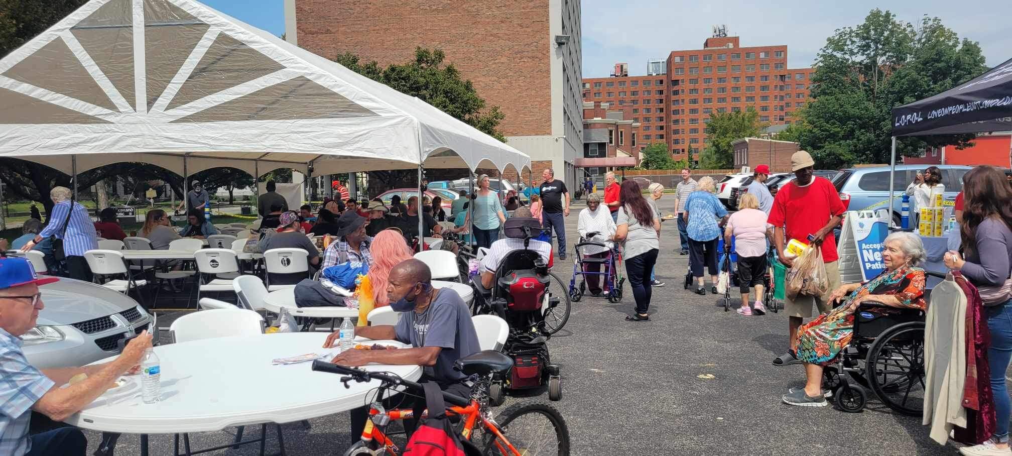 His Blessings Box crowd